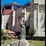 La Duquesita * آلبا دي تورميس